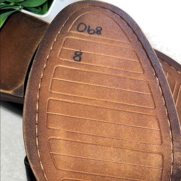 Kenneth Cole Black Leather Loafers Sleek Moccasin Style - Picture 9 of 11